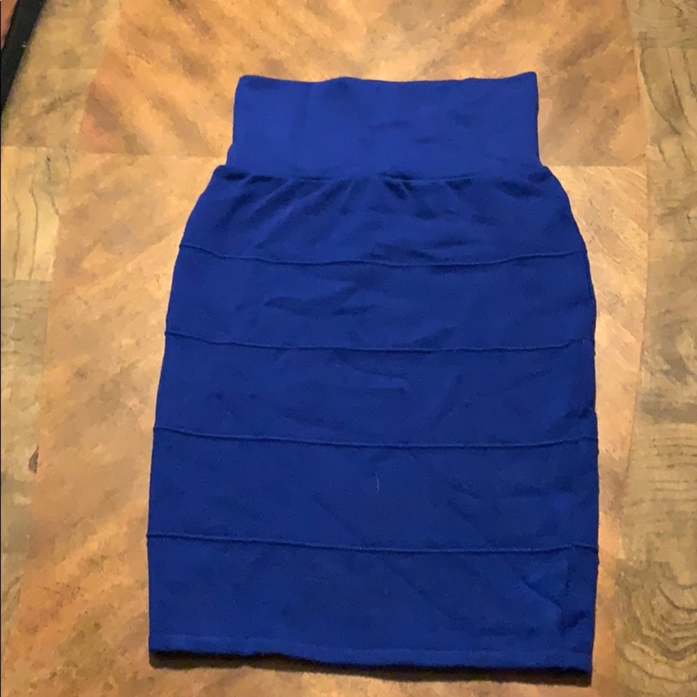 Ladies skirt